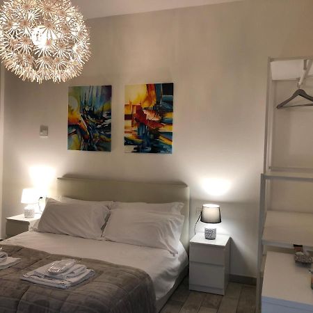 Camere Ame' Peschiera del Garda Exterior foto