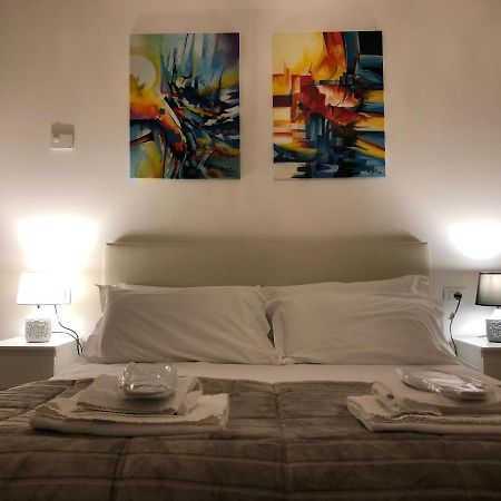 Camere Ame' Peschiera del Garda Exterior foto