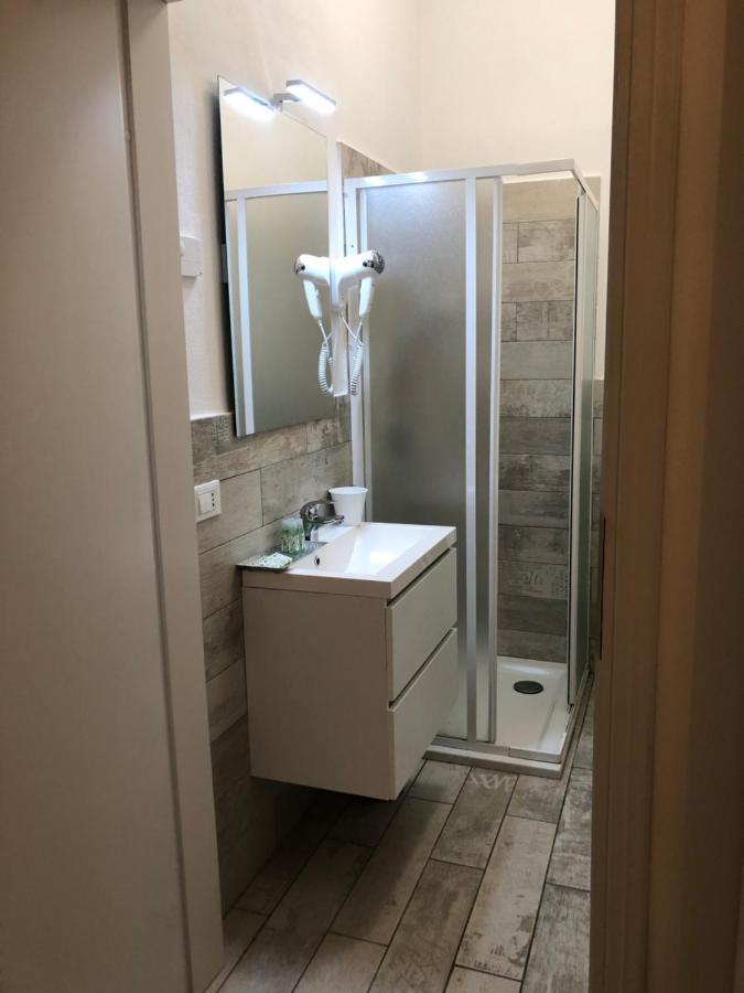Camere Ame' Peschiera del Garda Exterior foto